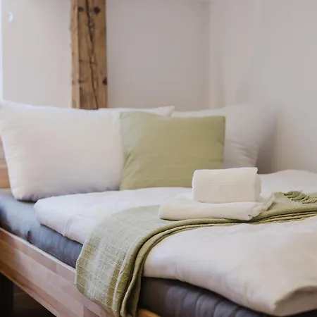 Stayon Apartman *